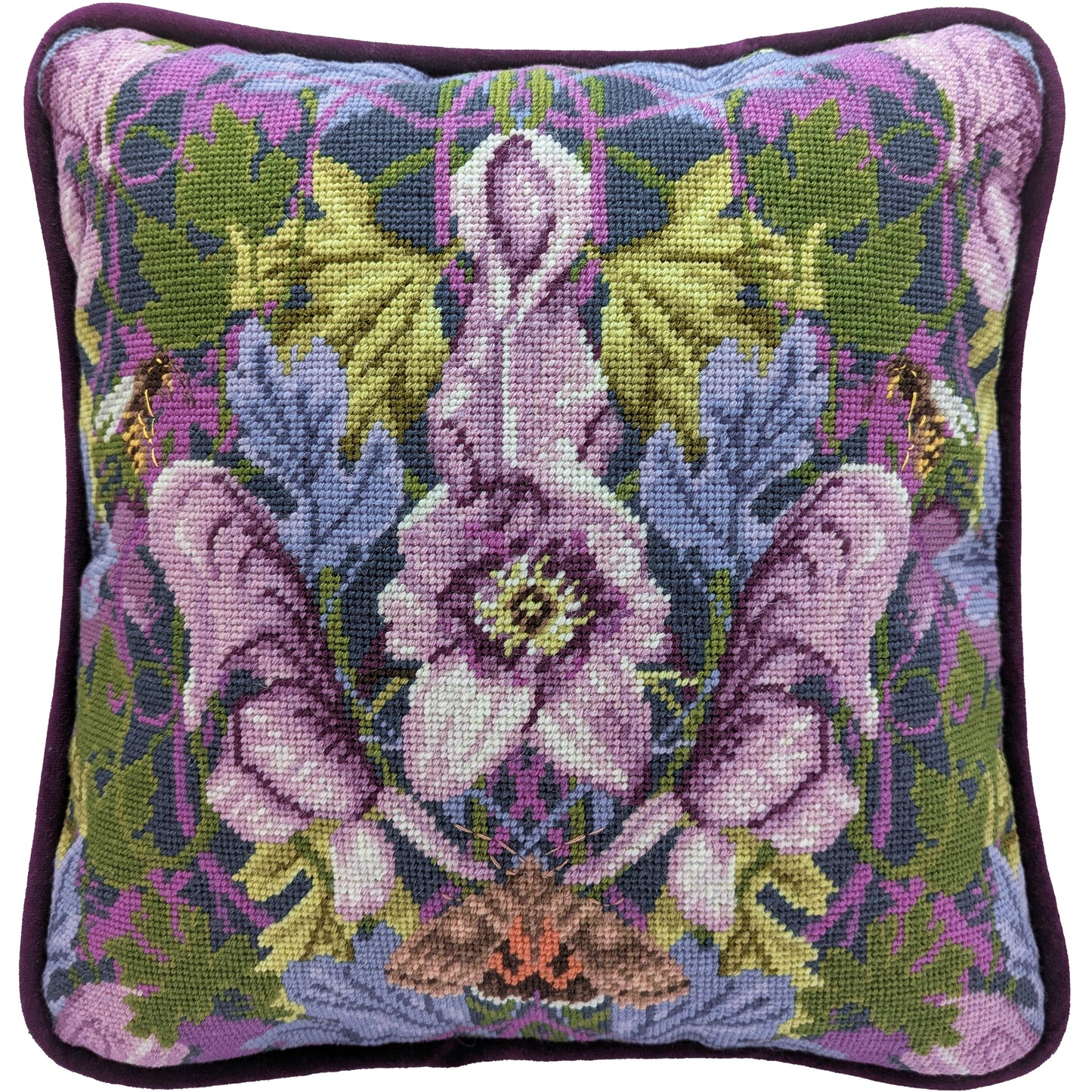 Midnight Wolfsbane Tapestry - Bothy Threads Kit TAM6