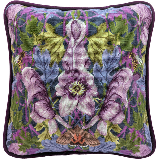 Midnight Wolfsbane Tapestry - Bothy Threads Kit TAM6