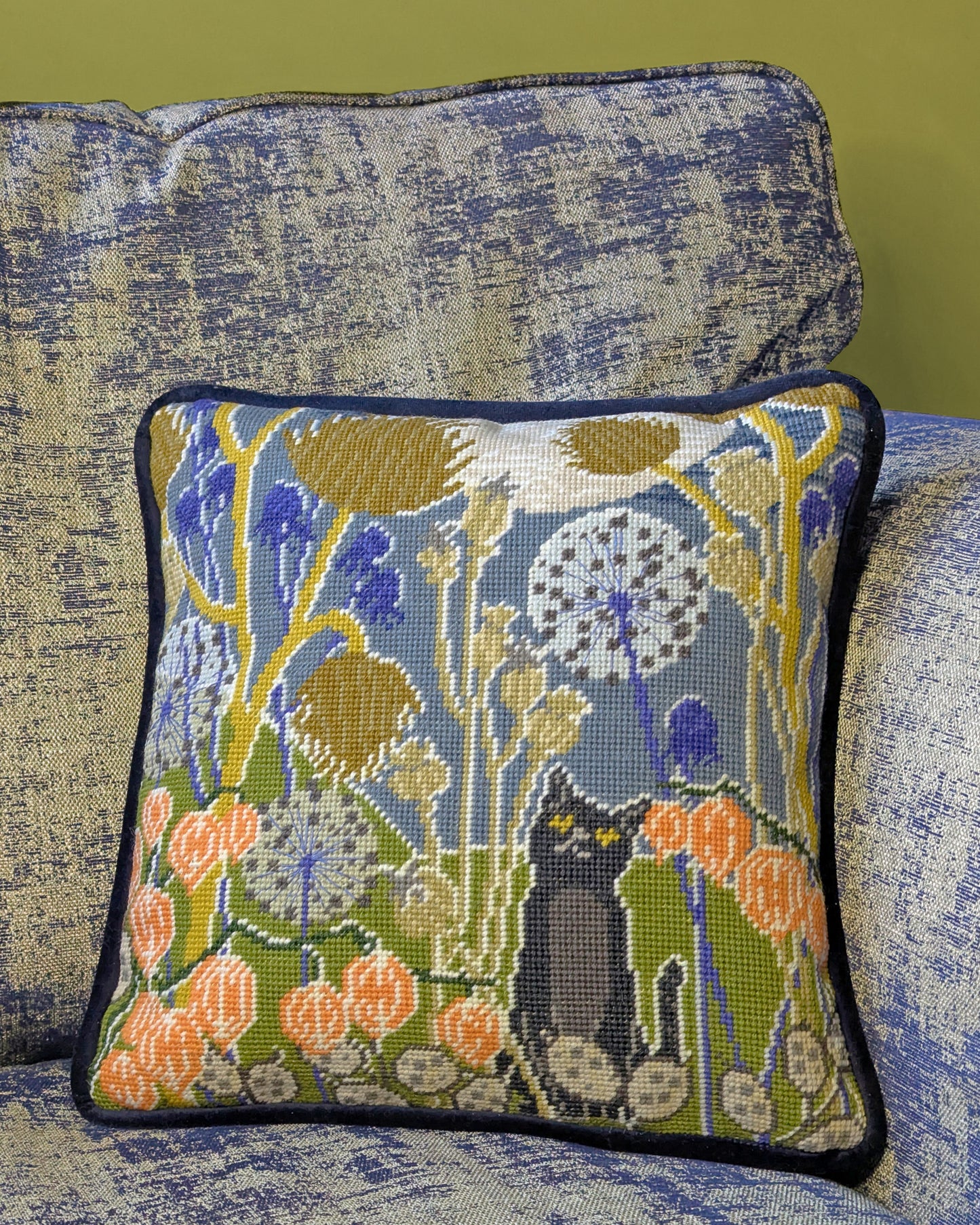 Teasel Fields Tapestry - Bothy Threads Kit TLP2