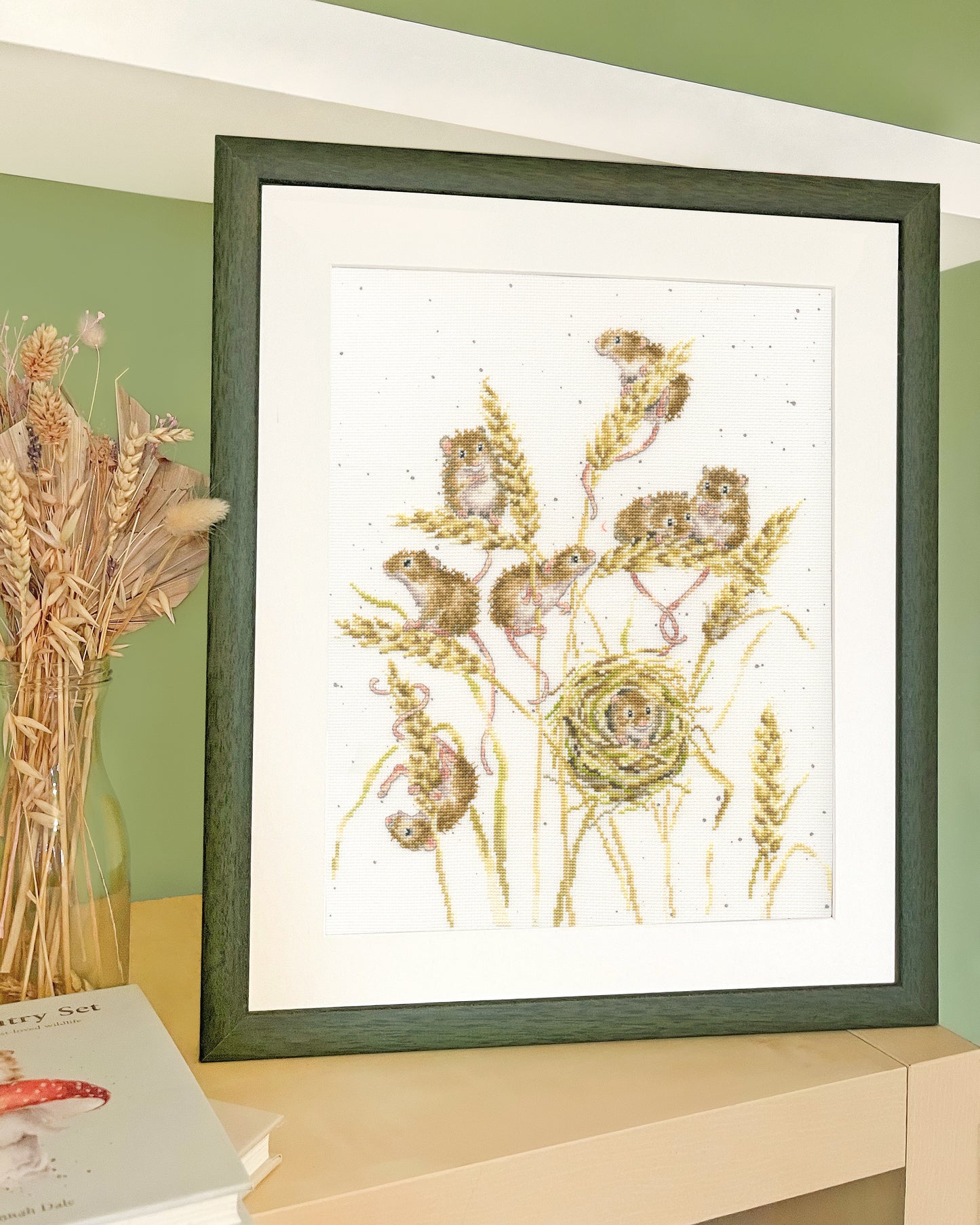 The Harvesters - Bothy Threads Cross Stitch Kit XHD151