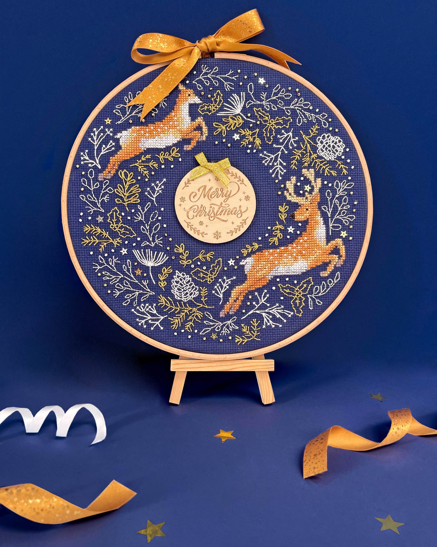 Woodland Wreath - Bothy Threads Cross Stitch Kit XJS1