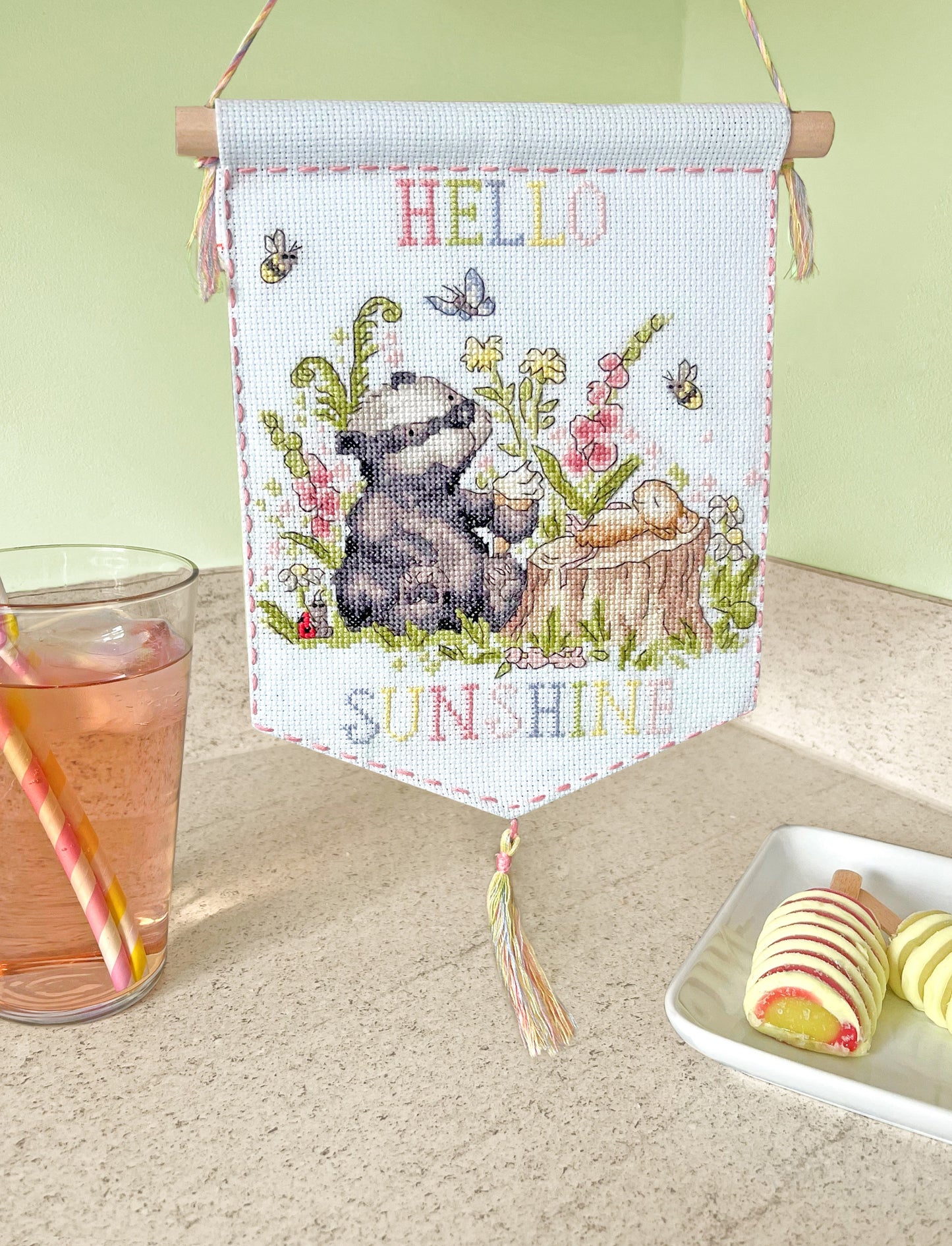 Hello Sunshine - Bothy Threads Cross Stitch Kit XKG19