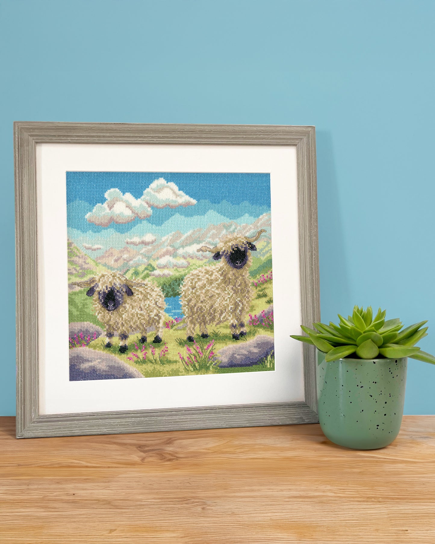 Spag And Hetti  - Bothy Threads Cross Stitch Kit XLP22