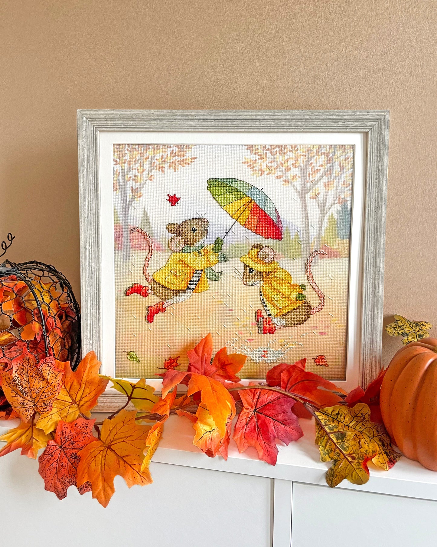 Sunshine And Showers - Bothy Threads Cross Stitch Kit XSS33