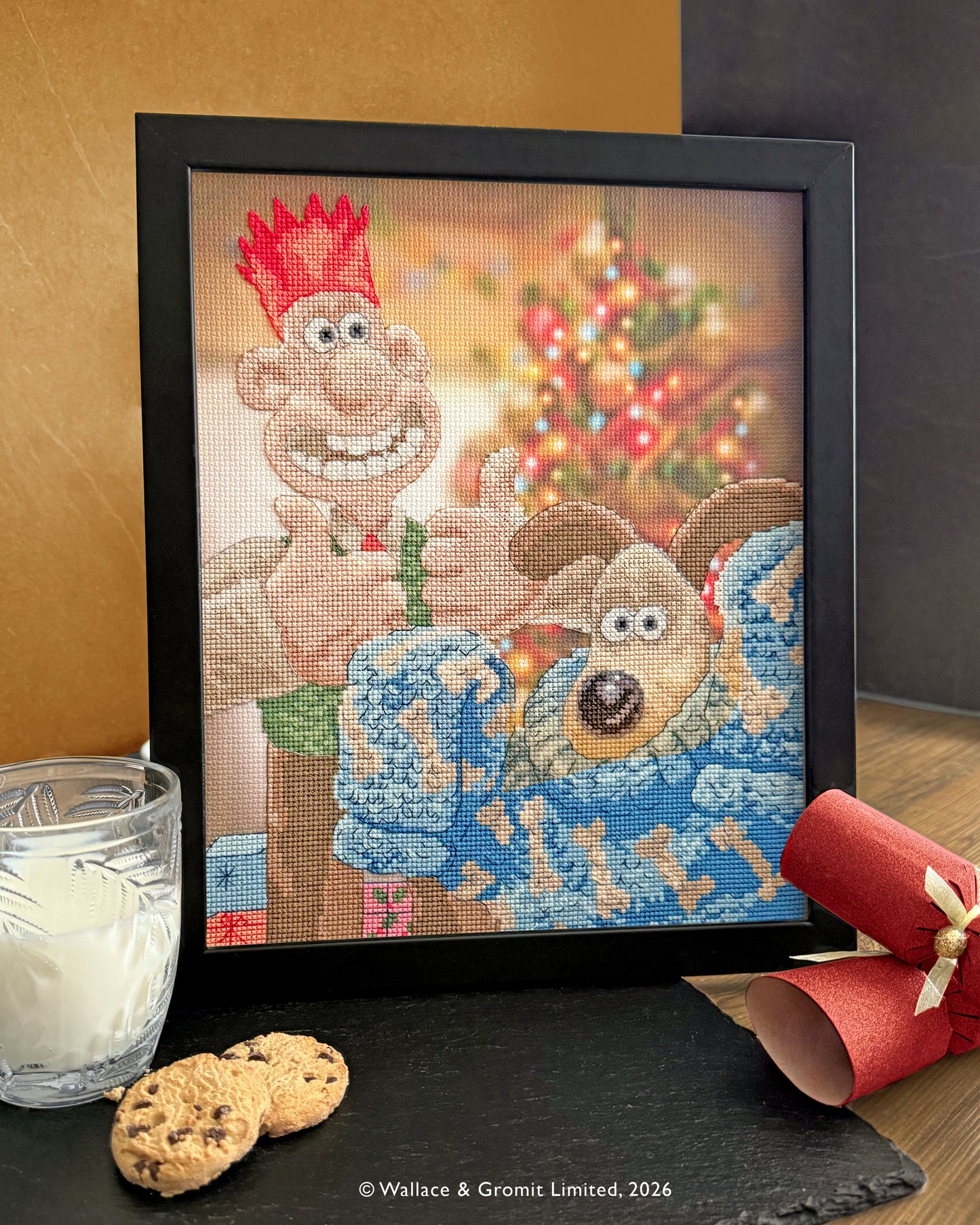 Happy Holidays Old Pooch! - Wallace & Gromit - Bothy Threads Cross Stitch Kit XWG10