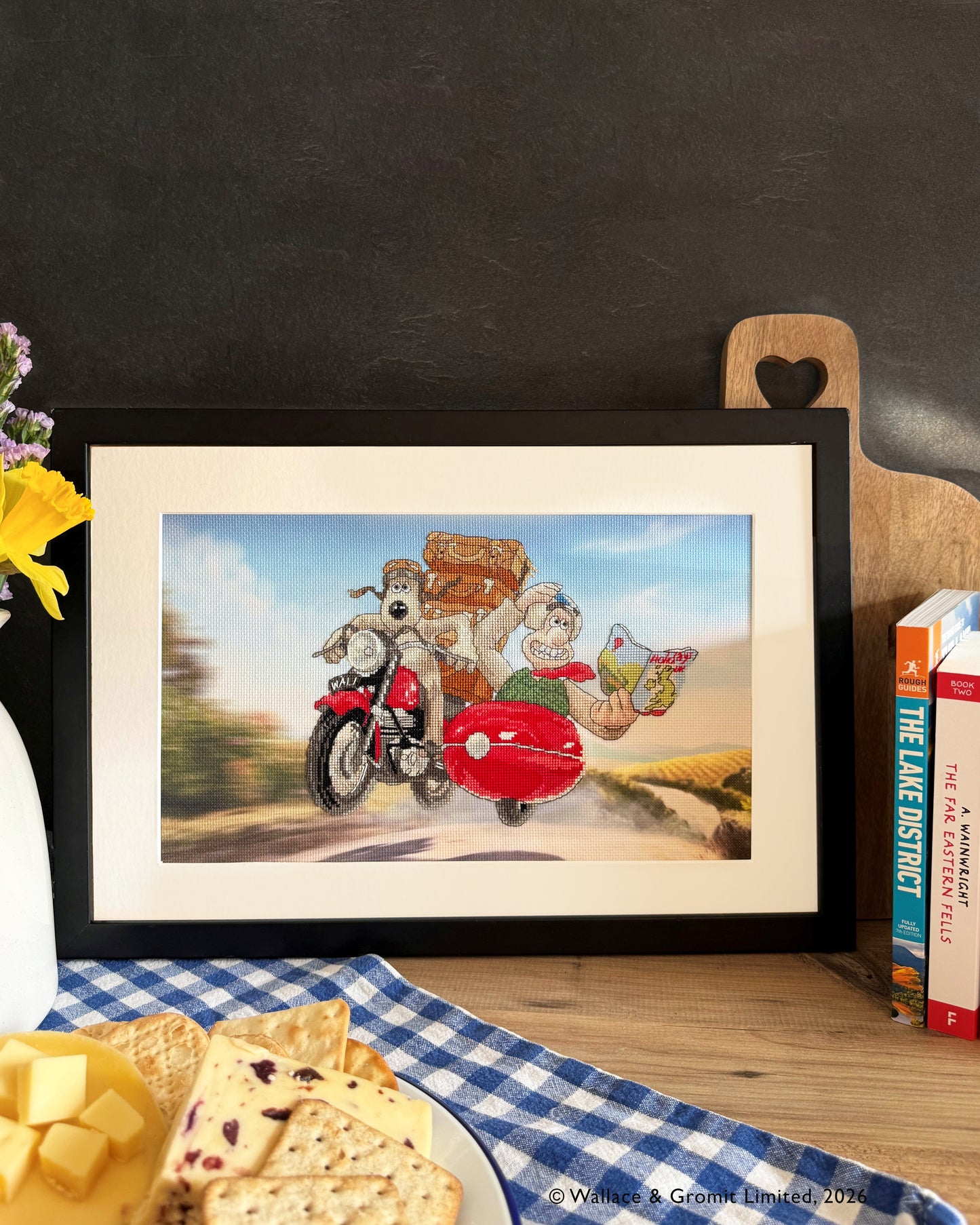 Cracking Holidays! - Wallace & Gromit - Bothy Threads Cross Stitch Kit XWG6